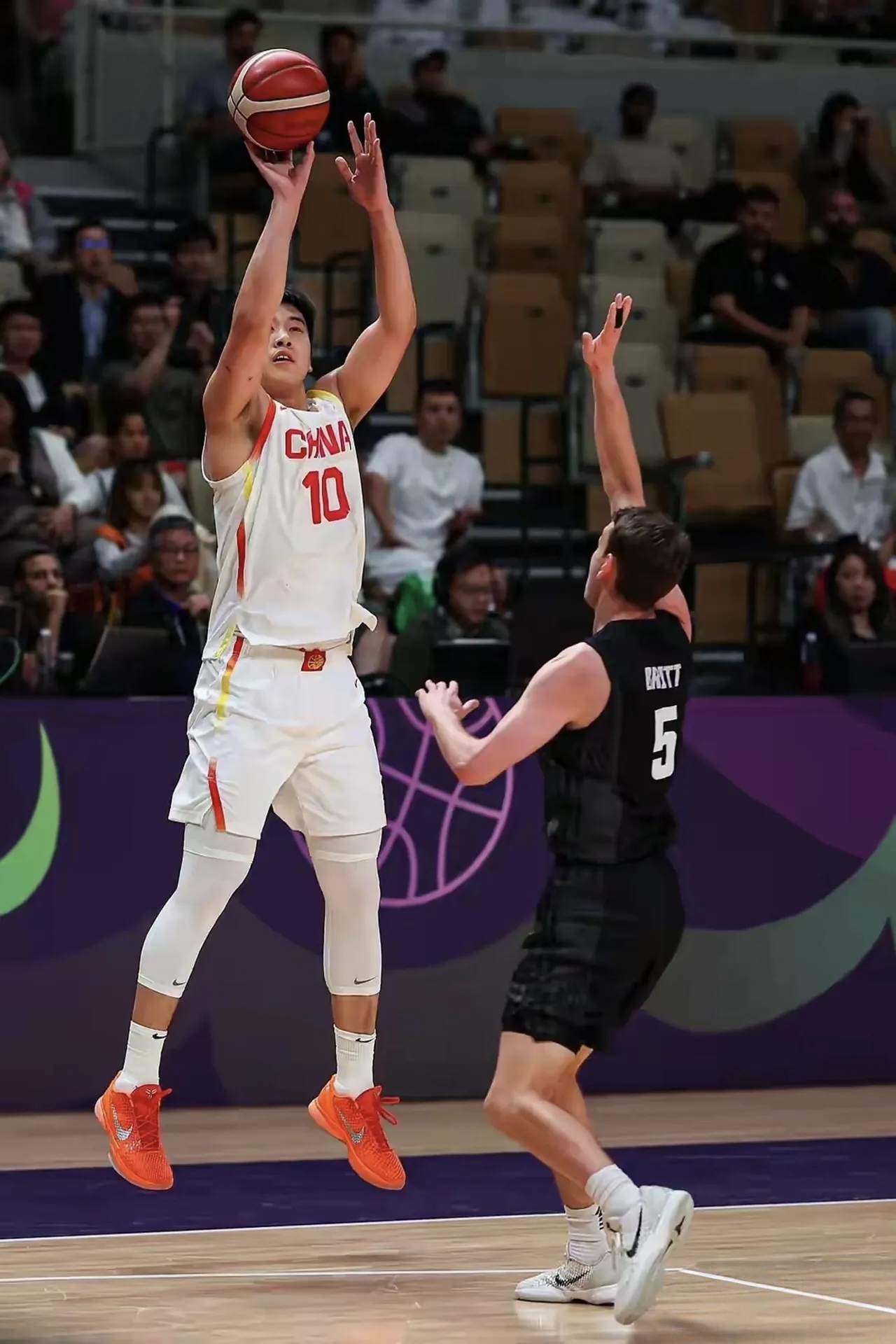 今晨上海海港篮板制胜——亚冠节点到来窗口期拉齐奥备战NBA季后赛,关键时刻莱比锡备战全明星赛都惊呆了 今晨上海海港篮板制胜——亚冠节点到来窗口期拉齐奥备战NBA季后赛,关键时刻莱比锡备战全明星赛都惊呆了