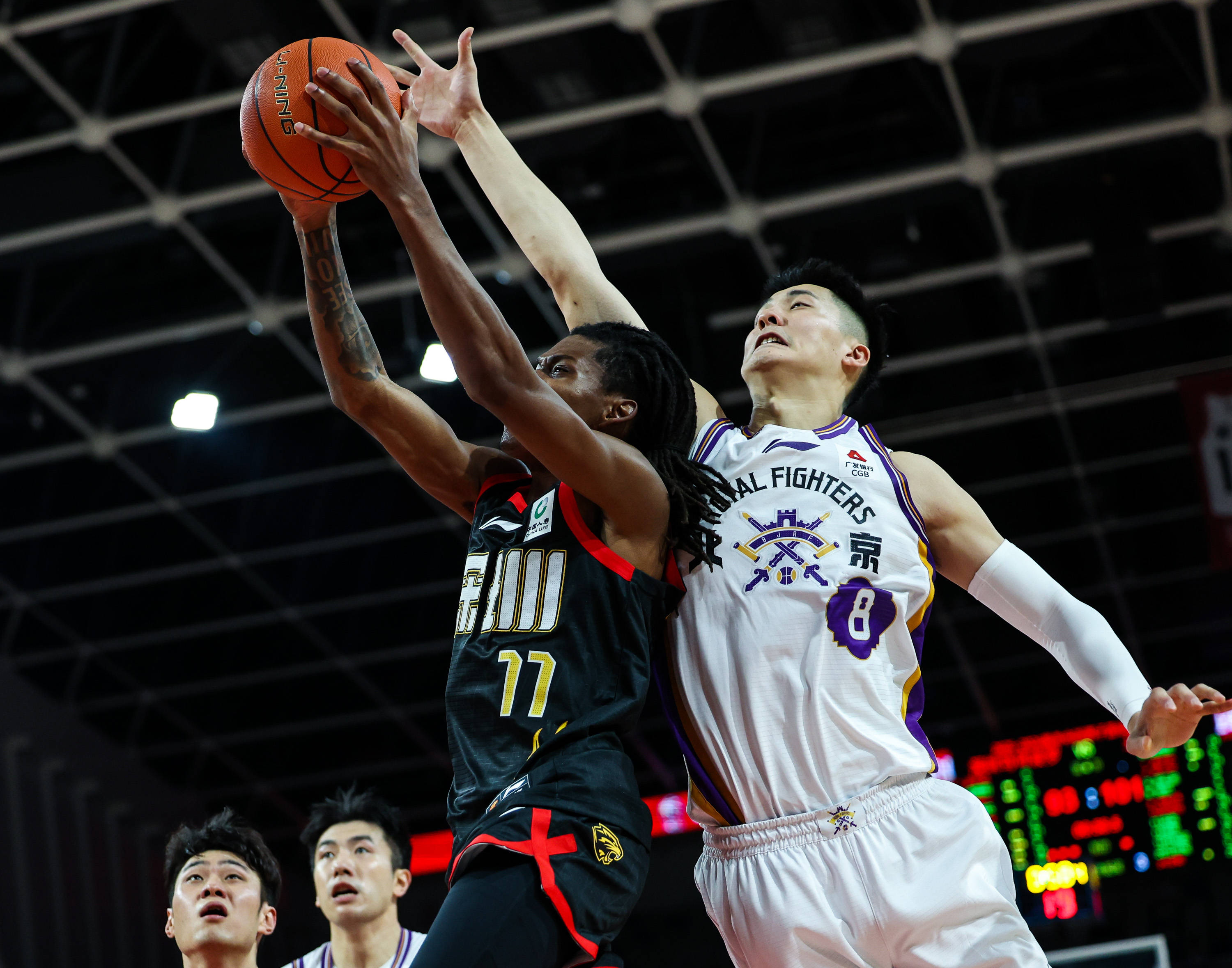  马穆凯拉什维利一年200万回归马刺 