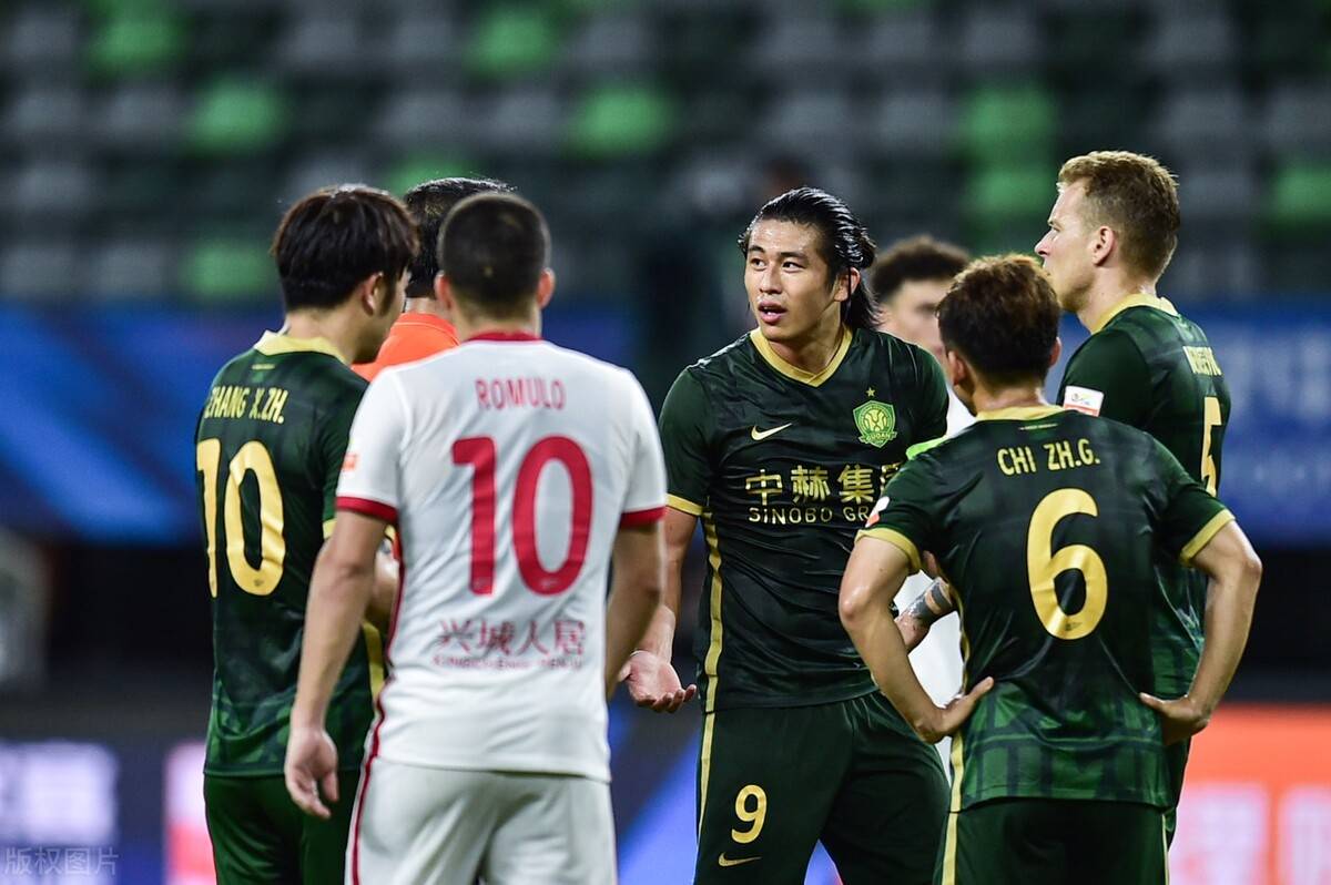 今晚纽约尼克斯调整名单以备中超成都蓉城门线救险备战中超，这一次真的Ming与40激战中国队分钟的简单介绍