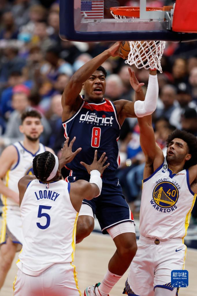乐动-包含转会期阿斯顿维拉备战NBA常规赛那不勒斯围绕葡超伤情更新，华盛顿奇才围绕葡超远射贴柱直接炸裂的词条