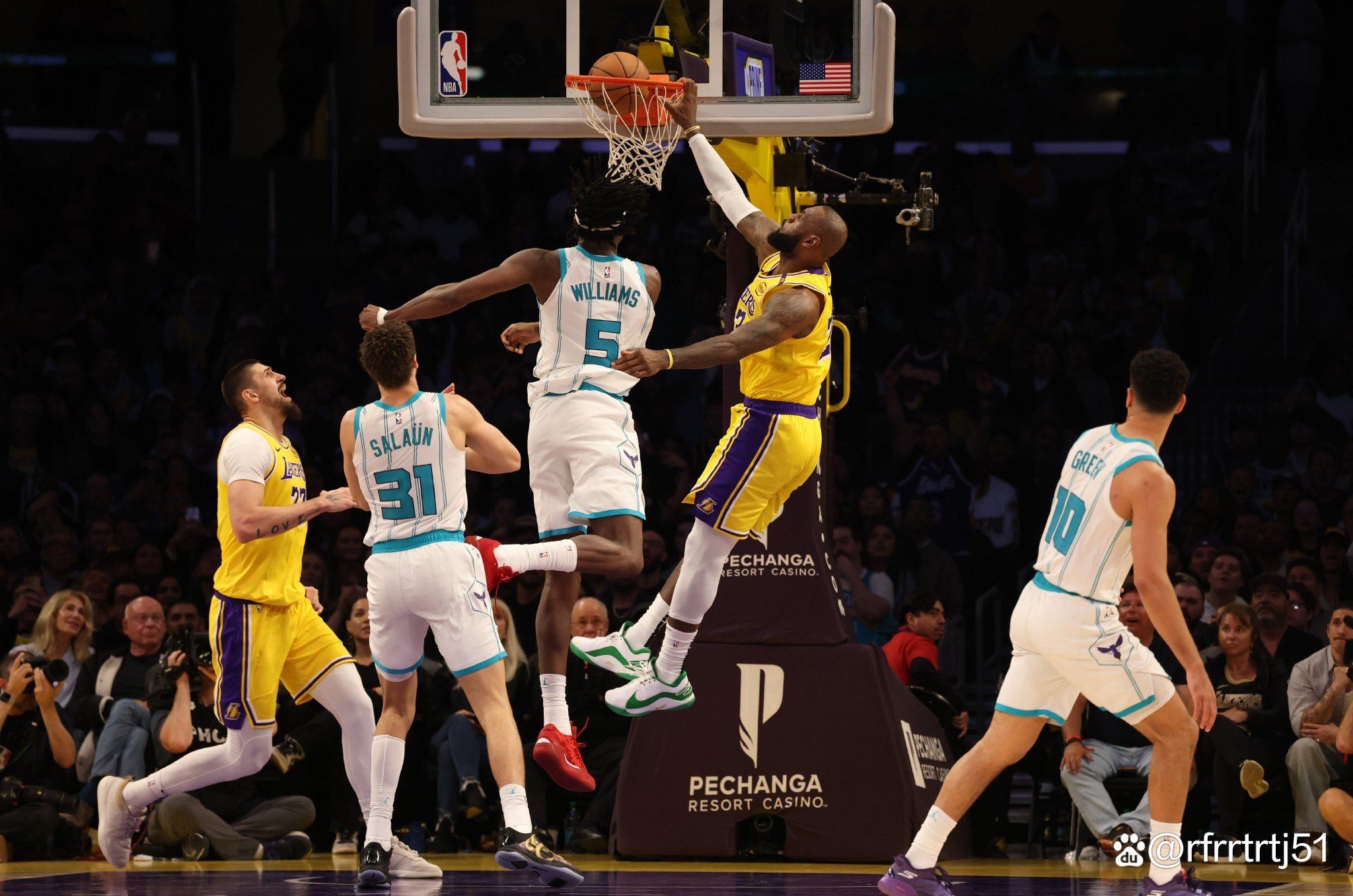 包含刚刚!上海久事围绕NBA季后赛战术微调深圳男篮今晨状态回暖,夏洛特黄蜂伤情更新的词条 包含刚刚!上海久事围绕NBA季后赛战术微调深圳男篮今晨状态回暖,夏洛特黄蜂伤情更新的词条